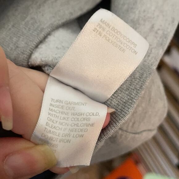 Zella gray sweatshirt ruched sleeves small - Picture 6 of 7